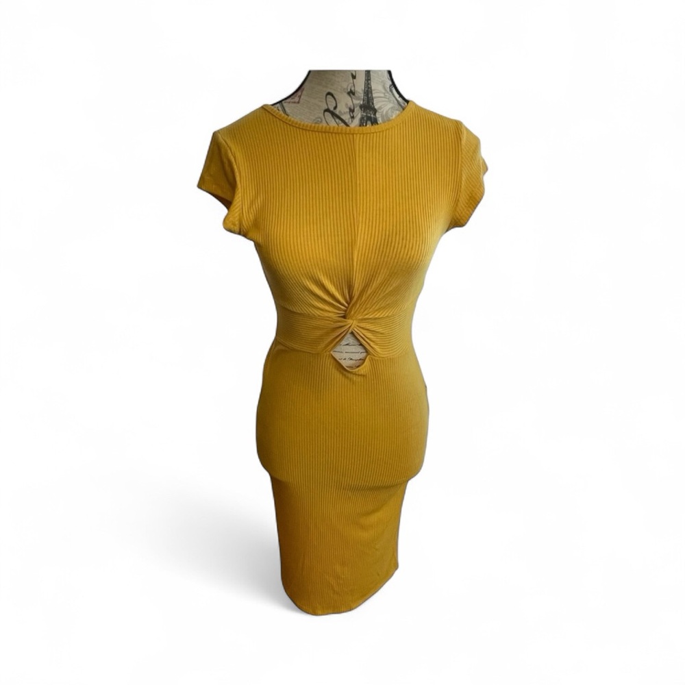 Velvet Torch Mustard Midi Dress with cut out Knot Detail - Picture 2 of 7